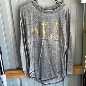 Oversized long sleeve, medium